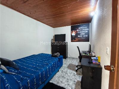 Casa de 5 alcobas en venta en La Cabaña, Bogotá, 542 m² · foto 15 de 20