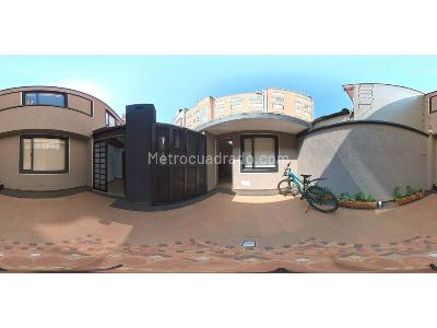 Casa de 5 alcobas en venta en Quinta Paredes, Bogotá, 280 m² · foto 19 de 20