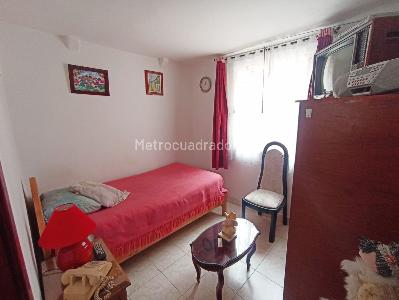 Casa de 3 alcobas en venta en Metro Vivienda, Bogotá, 75 m² · foto 13 de 19