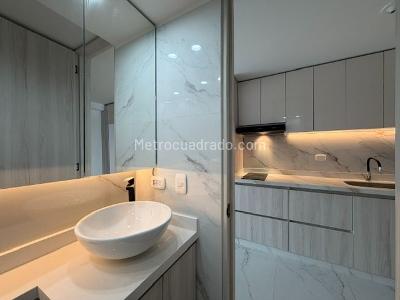 Apartaestudio en arriendo en Los Monjes, Bogotá, 33 m² · foto 8 de 14