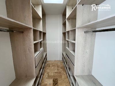 Casa de 4 alcobas en venta en Sin Barrio, Envigado, 250 m² · foto 14 de 20