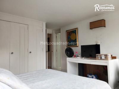 Apartamento en venta en La Aguacatala, Medellín · foto 7 de 13