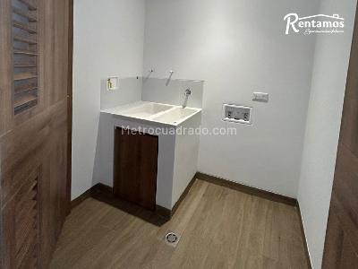 Apartamento de 1 alcoba en venta en Sin Barrio, Medellín, 49 m² · foto 8 de 8