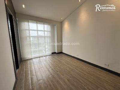 Casa de 3 alcobas en venta en Loma El Atravesado, Envigado, 262 m² · foto 7 de 20
