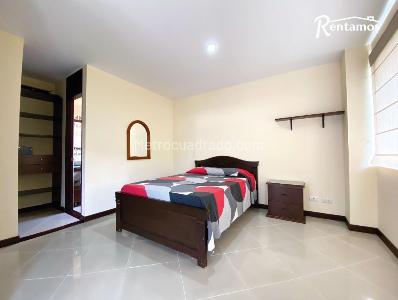 Casa de 4 alcobas en venta en Loma Del Escobero, Envigado, 350 m² · foto 12 de 20