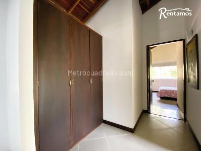 Casa de 4 alcobas en venta en Loma Del Escobero, Envigado, 350 m² · foto 20 de 20