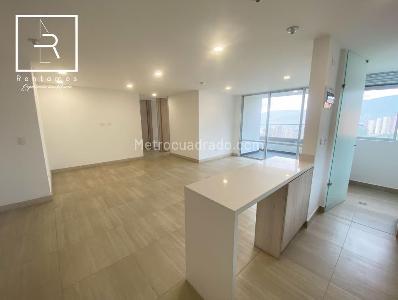 Apartamento de 3 alcobas en venta en Loma El Carmelo, Sabaneta, 102 m² · foto 3 de 14