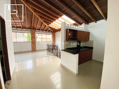 Casa de 5 alcobas en venta en San Jose, Sabaneta, 485 m² · foto 11 de 20