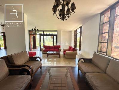 Casa de 4 alcobas en venta en Llano Grande, Medellín, 350 m² · foto 5 de 19
