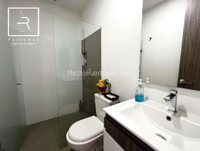 Apartamento de 3 alcobas en venta en Loma De Las Brujas, Envigado, 164 m² · foto 10 de 15