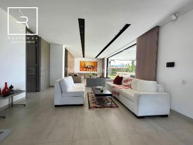Casa de 5 alcobas en venta en Llano Grande Gualanday, Rionegro, 800 m² · foto 4 de 20