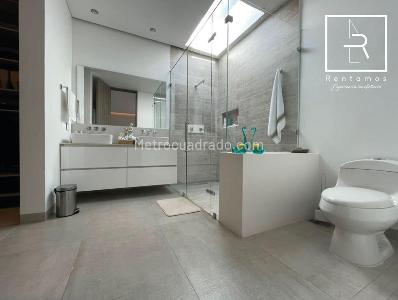 Casa de 5 alcobas en venta en Llano Grande Gualanday, Rionegro, 800 m² · foto 14 de 20