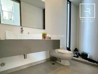 Casa de 5 alcobas en venta en Llano Grande Gualanday, Rionegro, 800 m² · foto 18 de 20
