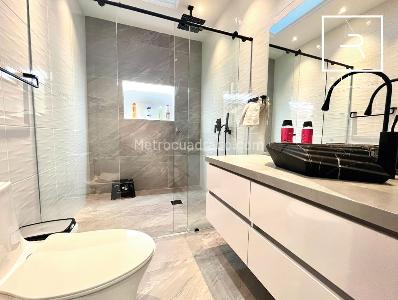 Casa de 5 alcobas en venta en Las Palmas, Medellín, 350 m² · foto 14 de 20