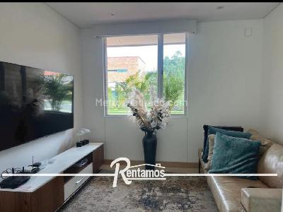 Casa de 3 alcobas en venta en Sin Barrio, Envigado, 335 m² · foto 7 de 15