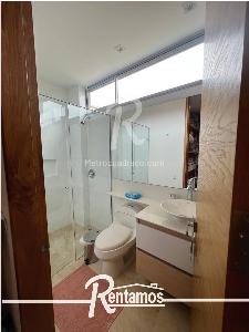 Casa de 3 alcobas en venta en Sin Barrio, Envigado, 335 m² · foto 14 de 15