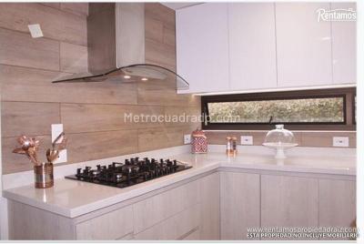 Casa de 5 alcobas en venta en Sin Barrio, Rionegro, 420 m² · foto 7 de 7