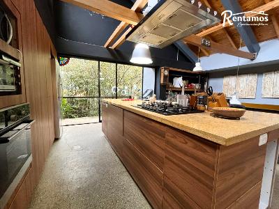 Casa de 4 alcobas en venta en Alto Del Escobero, Envigado, 500 m² · foto 3 de 20