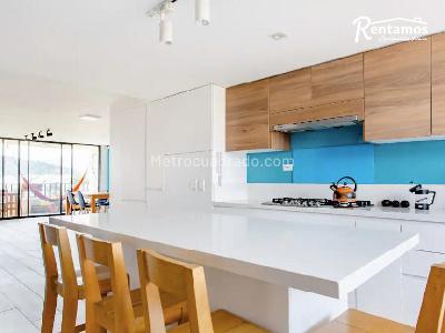 Apartamento de 3 alcobas en venta en Florida Nueva, Medellín, 162 m² · foto 3 de 18