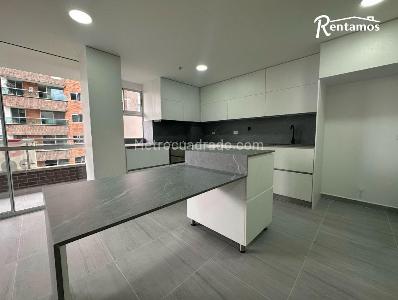Apartamento de 3 alcobas en arriendo en Sin Barrio, Envigado, 163 m² · foto 3 de 11