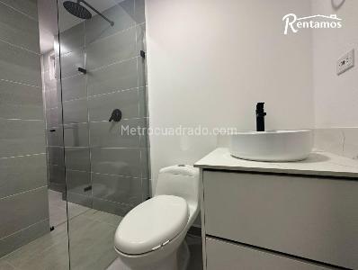 Apartamento de 3 alcobas en arriendo en Sin Barrio, Envigado, 163 m² · foto 9 de 11