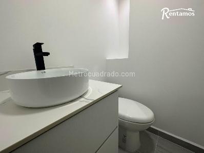 Apartamento de 3 alcobas en arriendo en Sin Barrio, Envigado, 163 m² · foto 10 de 11
