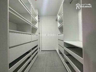 Apartamento de 3 alcobas en arriendo en Sin Barrio, Envigado, 163 m² · foto 11 de 11