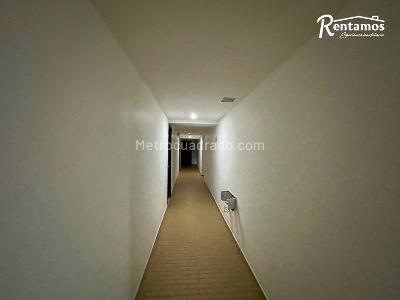 Apartaestudio en arriendo en La Frontera, Medellín · foto 11 de 20