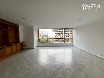 Apartamento de 3 alcobas en arriendo en Los Balsos, Medellín, 170 m² · foto 12 de 15