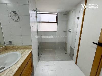 Apartamento de 3 alcobas en arriendo en Los Balsos, Medellín, 170 m² · foto 15 de 15