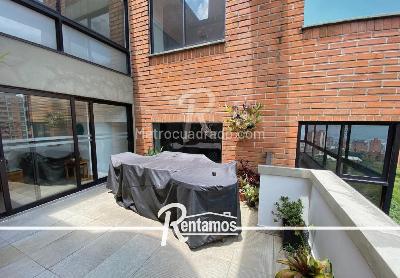 Apartamento de 4 alcobas en arriendo en El Poblado, Medellín, 313 m² · foto 2 de 17