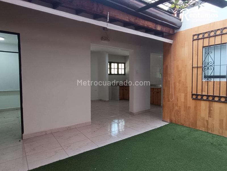 Spacious 5BR House in Florida Nueva