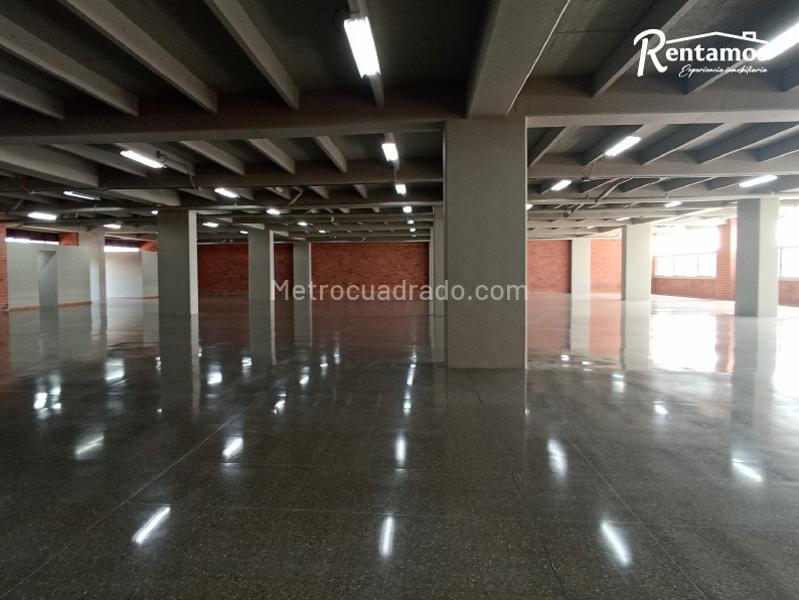 Local Comercial en Arriendo, Guayabal, Medellín - Vista 5