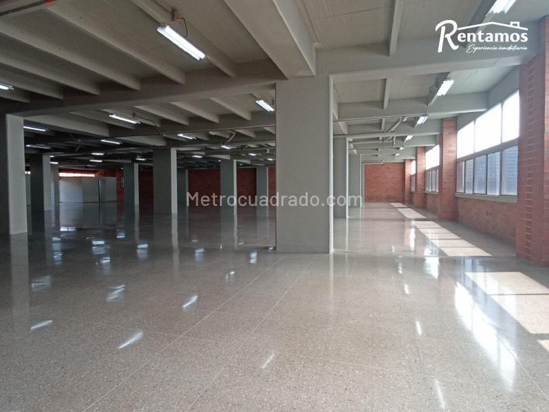 Local Comercial en Arriendo, Guayabal, Medellín - Más