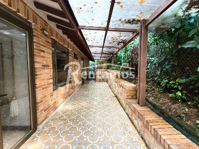 Casa de 4 alcobas en venta en Loma De Las Brujas, Envigado, 260 m² · foto 20 de 20