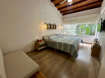 Casa de 4 alcobas en venta en Los Naranjos, Medellín, 289 m² · foto 10 de 18