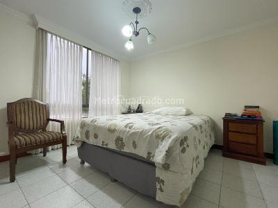 Apartamento de 3 alcobas en venta en El Poblado, Medellín, 190 m² · foto 12 de 20