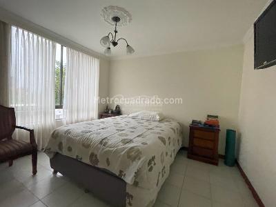 Apartamento de 3 alcobas en venta en El Poblado, Medellín, 190 m² · foto 13 de 20