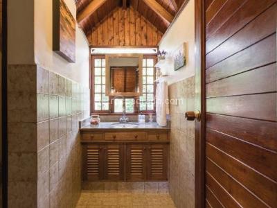 Casa de 3 alcobas en venta en Loma De San Jose, Sabaneta, 276 m² · foto 14 de 20