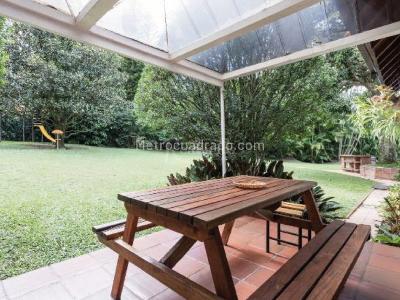 Casa de 3 alcobas en venta en Loma De San Jose, Sabaneta, 276 m² · foto 20 de 20