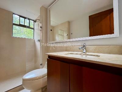 Apartamento en arriendo en San Lucas, Medellín · foto 19 de 20