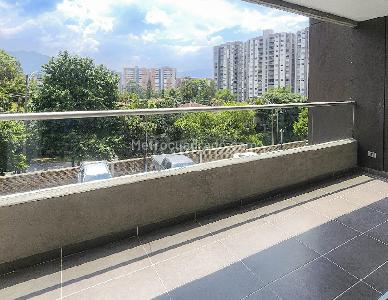 Apartamento de 3 alcobas en venta en Benedictinos, Envigado, 172 m² · foto 3 de 20