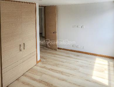 Apartamento de 3 alcobas en venta en Benedictinos, Envigado, 172 m² · foto 12 de 20