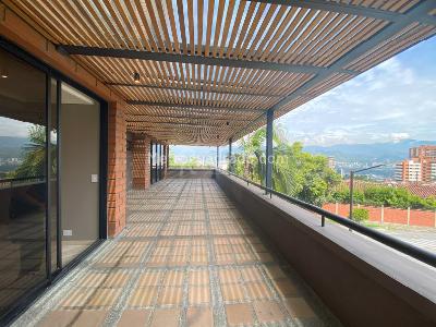 Apartamento en venta en El Poblado, Medellín · foto 2 de 20