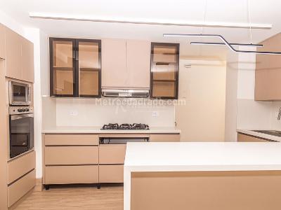 Apartamento en venta en El Poblado, Medellín · foto 5 de 20