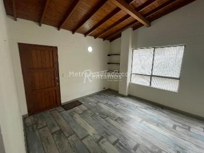 Apartamento en venta en El Poblado, Medellín · foto 7 de 13