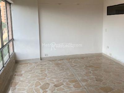 Apartamento de 3 alcobas en venta en San Lucas, Medellín, 140 m² · foto 7 de 10