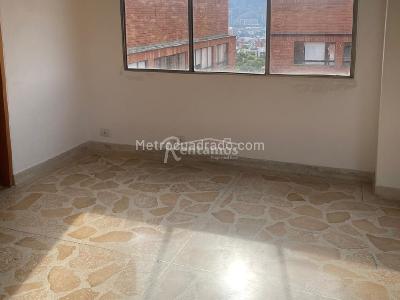 Apartamento de 3 alcobas en venta en San Lucas, Medellín, 140 m² · foto 8 de 10