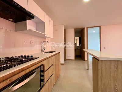 Apartamento de 2 alcobas en venta en San Jose, Sabaneta, 72 m² · foto 5 de 19