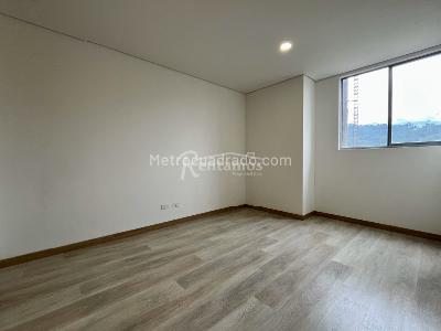 Apartamento de 2 alcobas en venta en San Jose, Sabaneta, 72 m² · foto 10 de 19